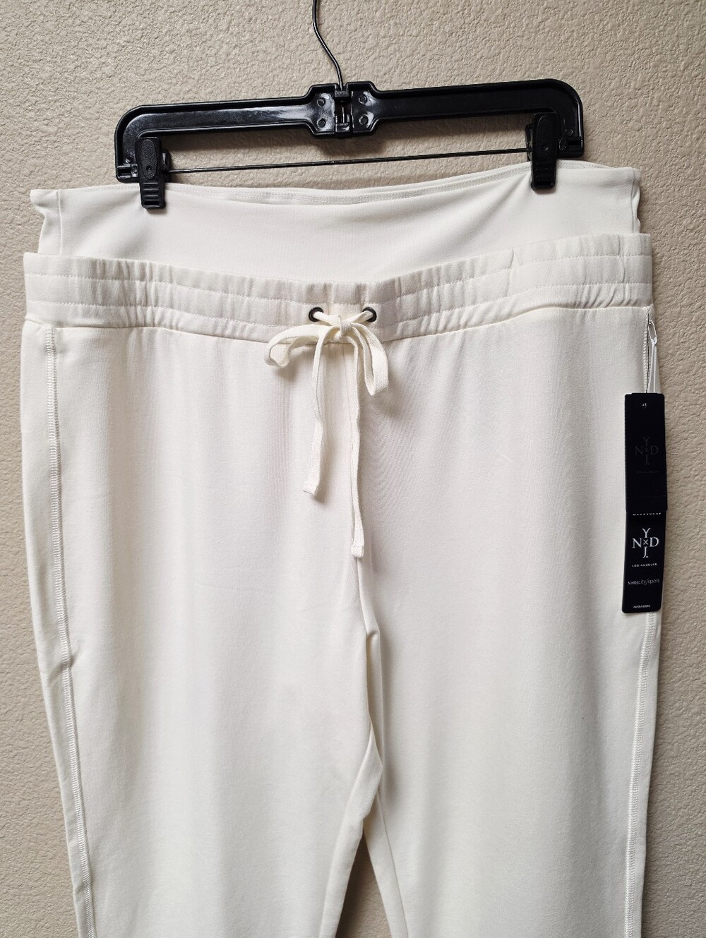 NYDJ City Sport Legging Lounge Pant (WP0410) - Picture 3 of 11